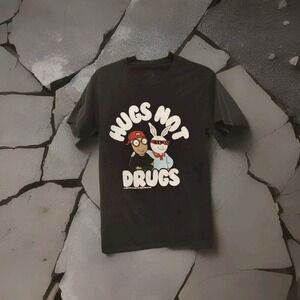 VINTAGE 2001 Arthur Cartoon "Hugs Not Drugs" T-shirt Unisex Medium - 100% Cotton